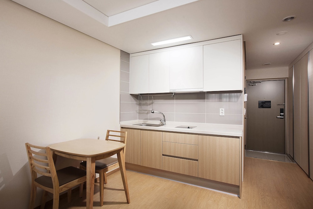 Crown Harbor Hotel Busan 29/72