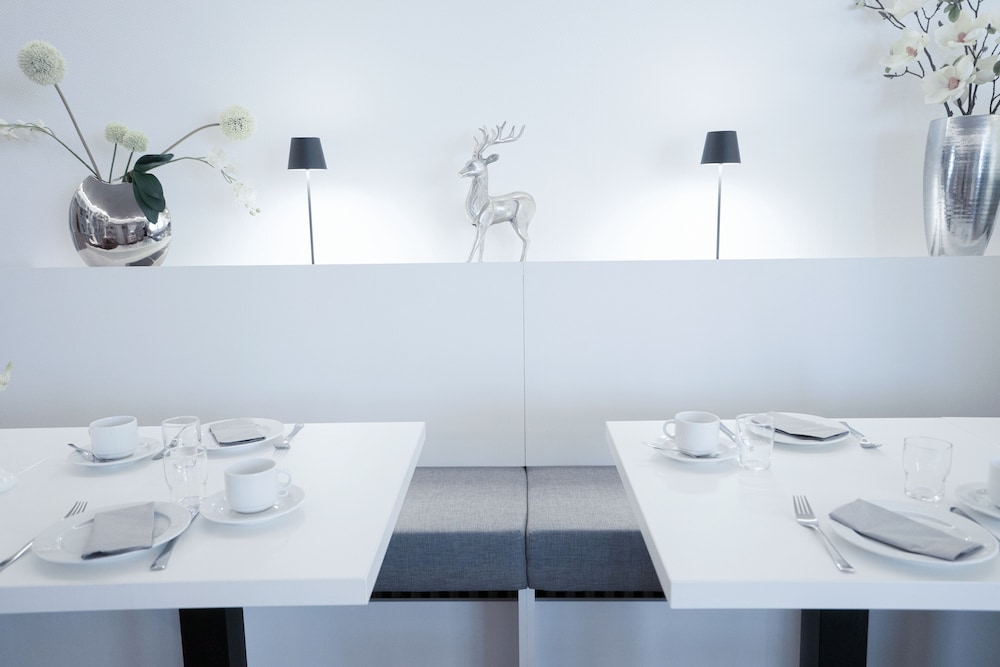 Comfort Garni Hotel 41/50