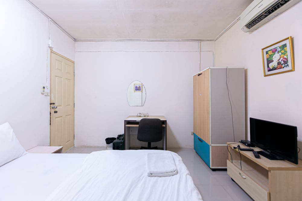 Freesia Saladaeng Silom Apartment 17/36