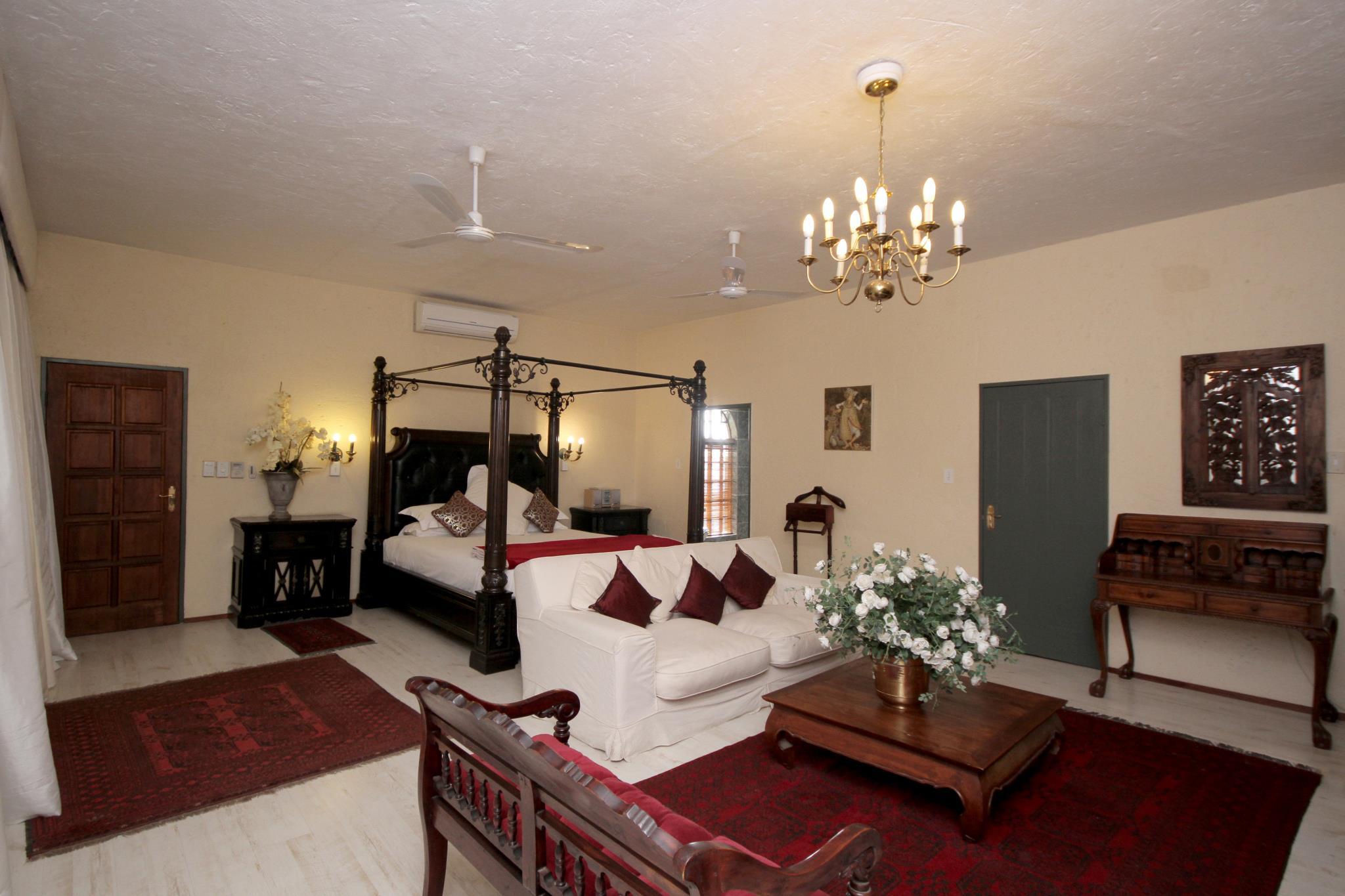 Annabel S of Bryanston 34/39