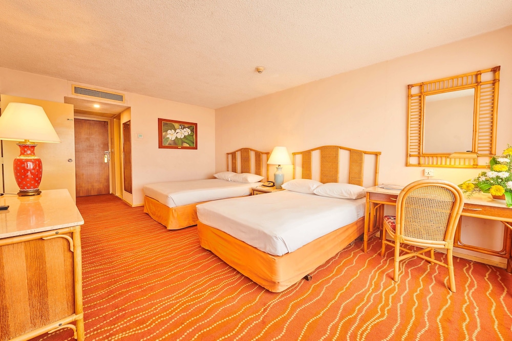Radisson Blu Hotel, Galadari Colombo 17/63