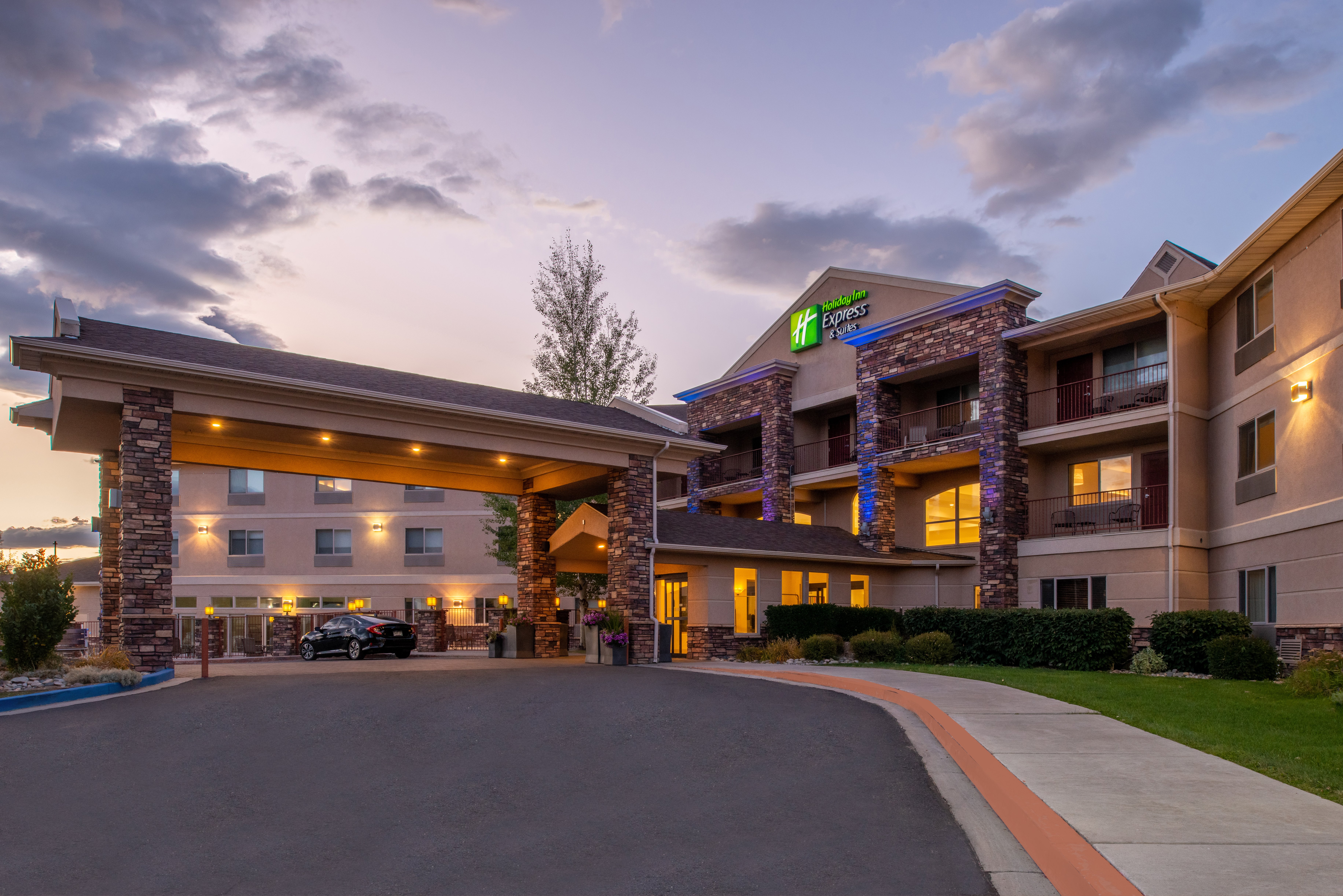 Holiday Inn Express Hotel And Suites Gunnison 6/73