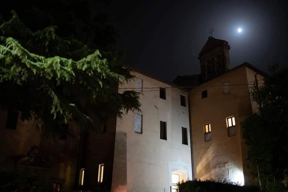 Country House Monasterio Le Grazie 2/41