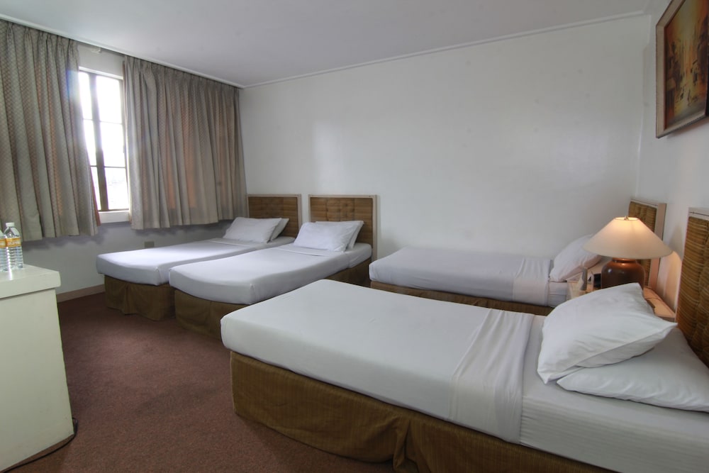 Hotel Supreme 14/35