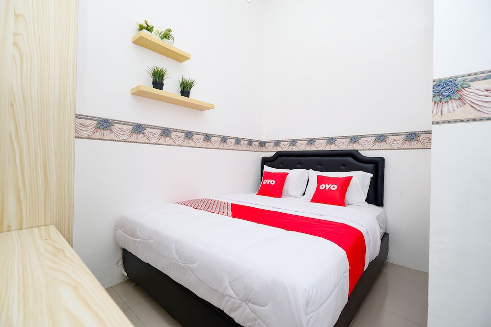 OYO 2782 Puspa Residence 18/48