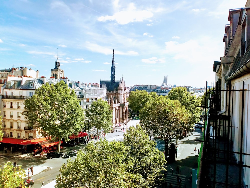 Ibis Styles Paris Gare De L'est Tgv 39/43