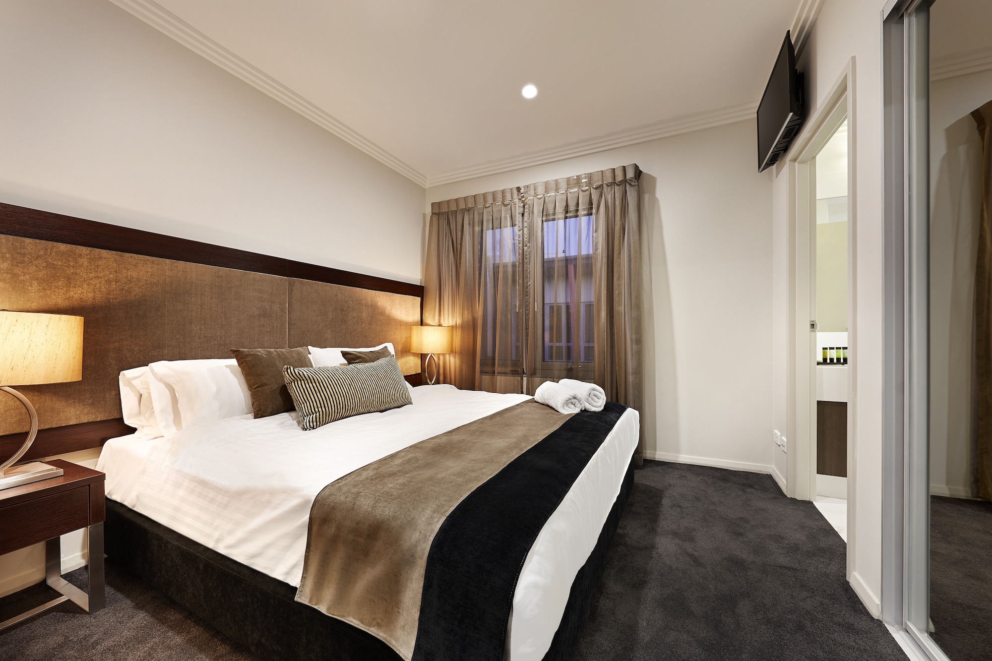1 Bedroom, Executive, Apartment