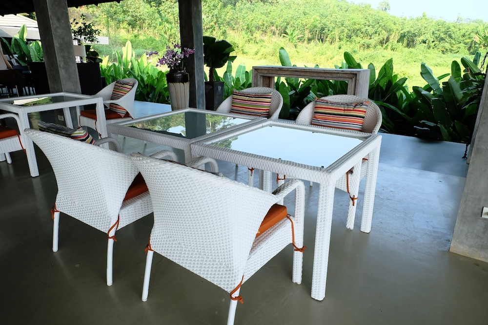 Plub Pla Koh Mak Retreat 33/68
