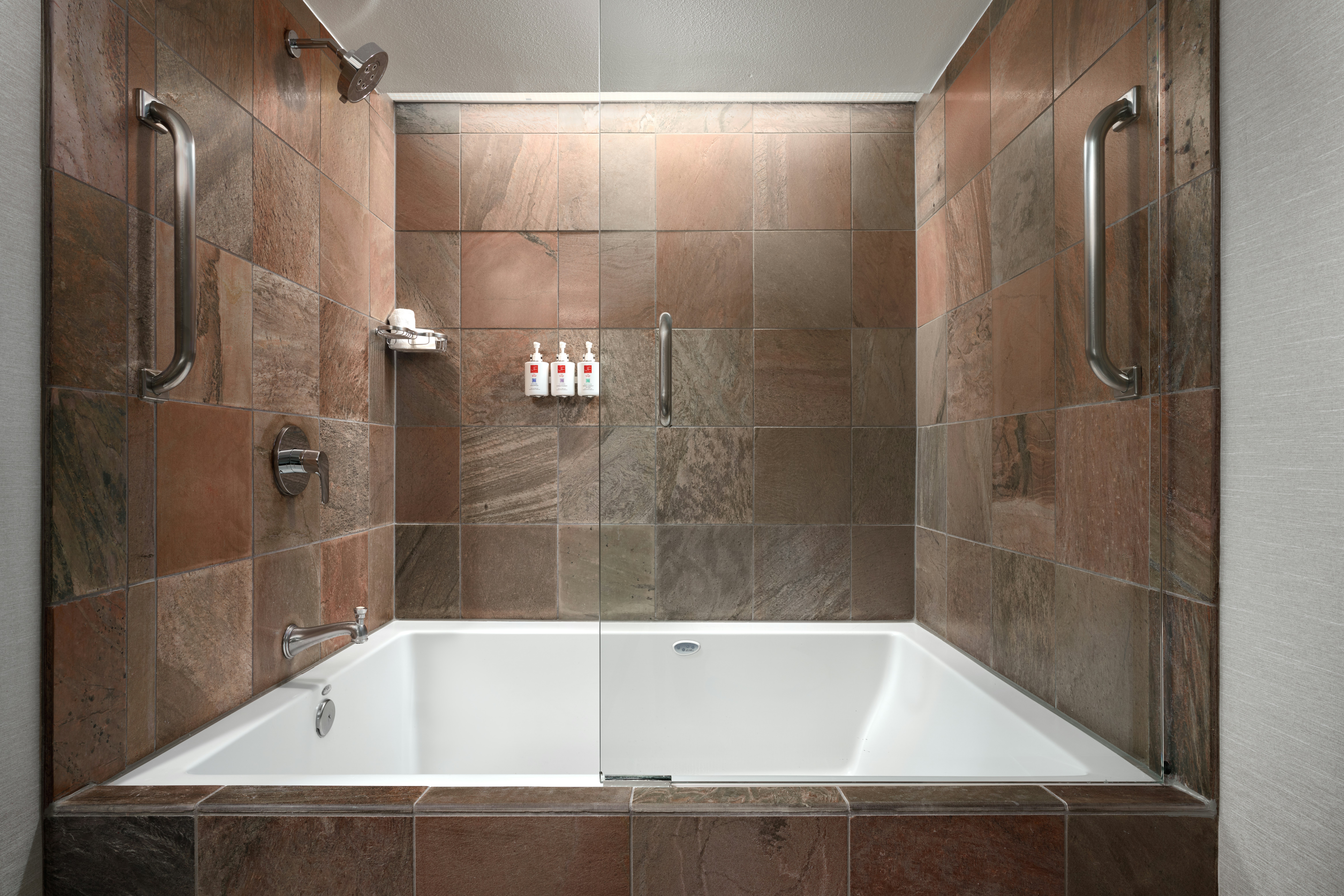 Canyon, Suite, King Bed, Accessible
