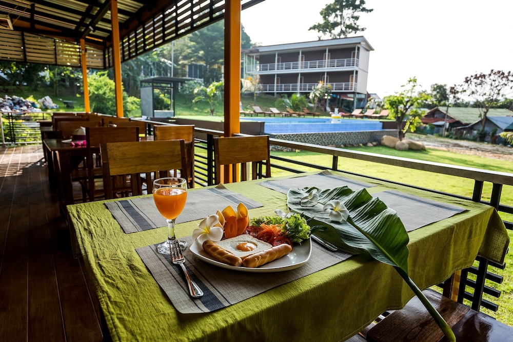 Phi Phi Chang Grand Resort 51/71