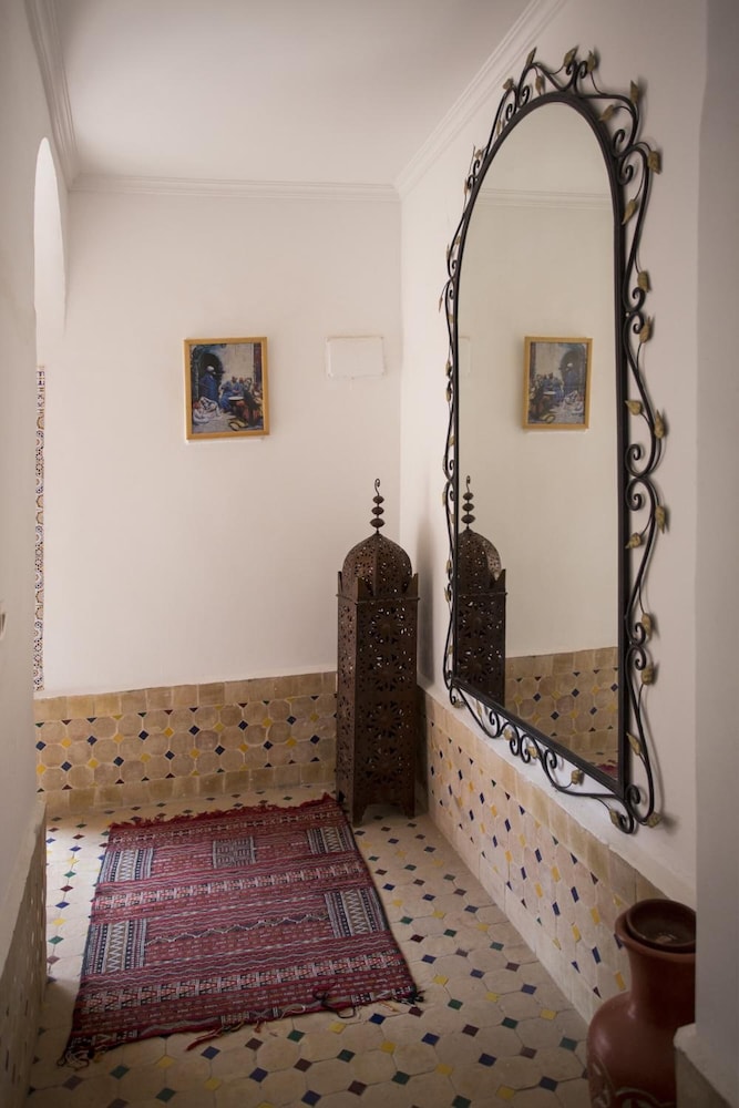 Riad Losra 7/67