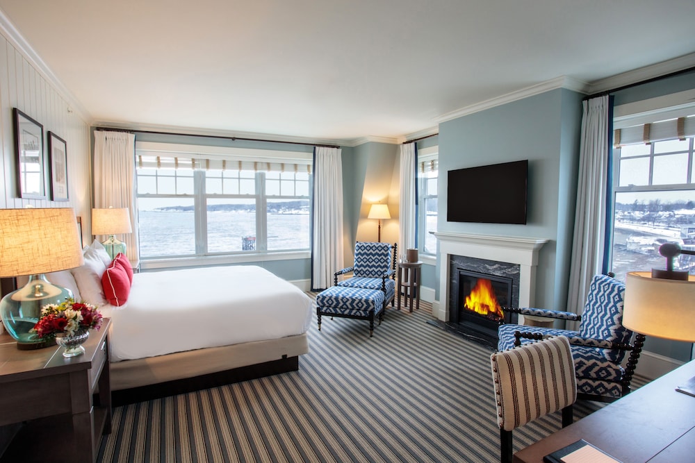 Beauport Hotel Gloucester 23/40