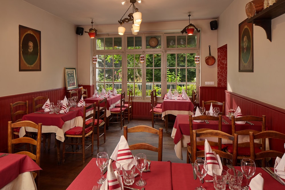 HOTEL LE VERT GALANT - PARIS 25/39