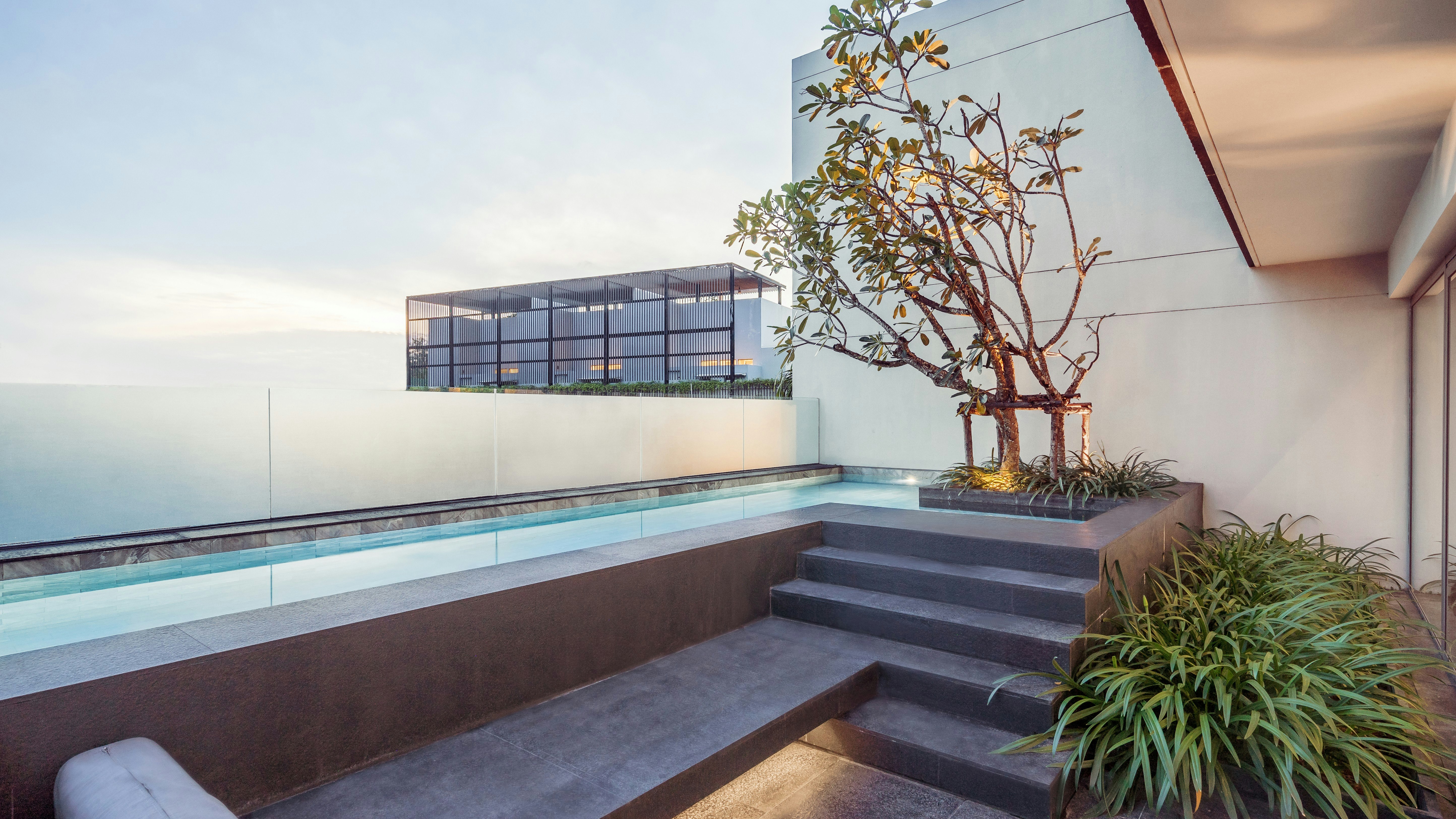 Twinpalms Surin Phuket Resort 20/50