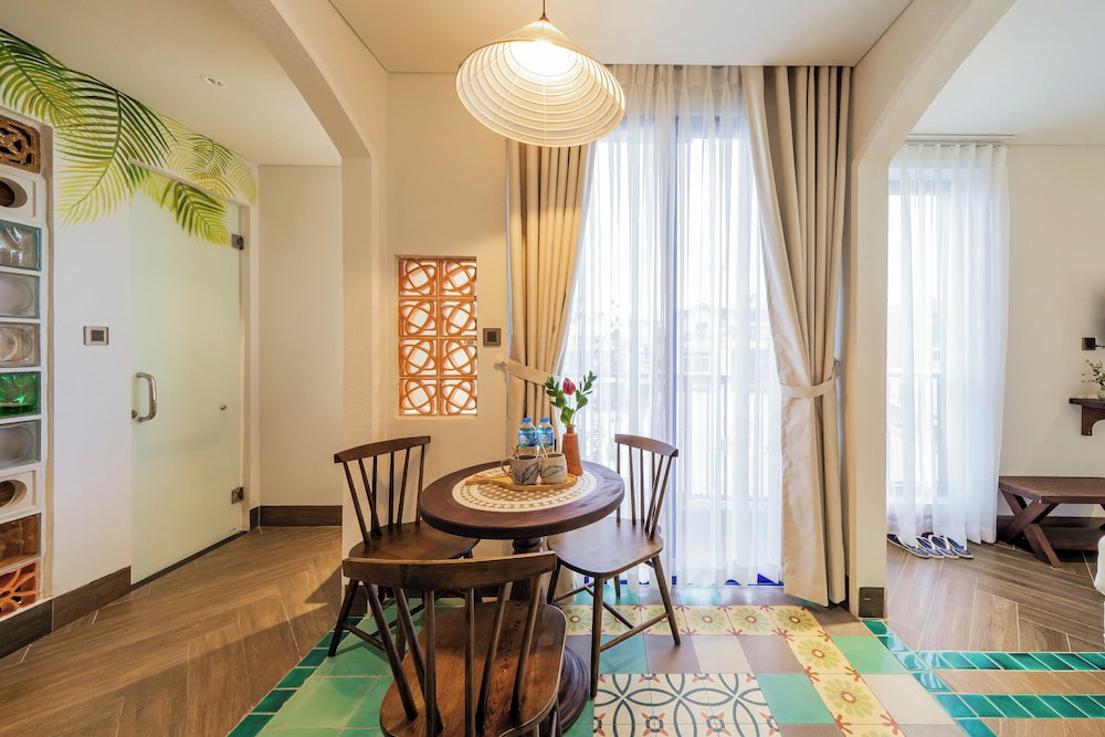 Seahorse Signature Danang Hotel by Haviland 30/50