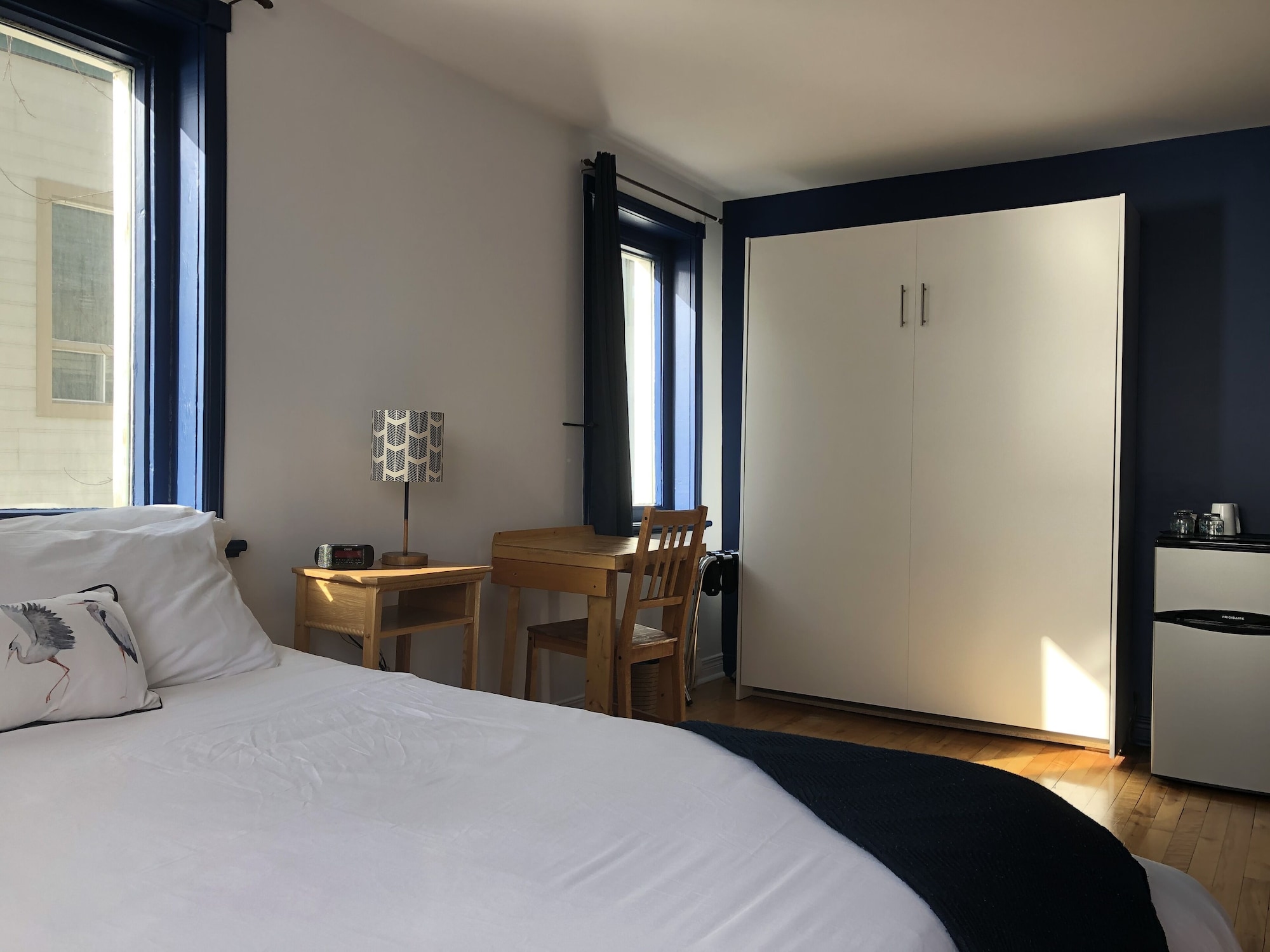 Superior, Murphy Bed, Queen Bed, River View, Private Bathroom، Maison Des Rives 2/7