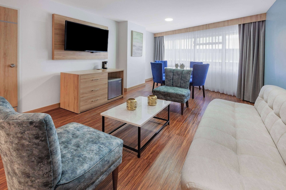 TRYP by Wyndham Guayaquil 49/71