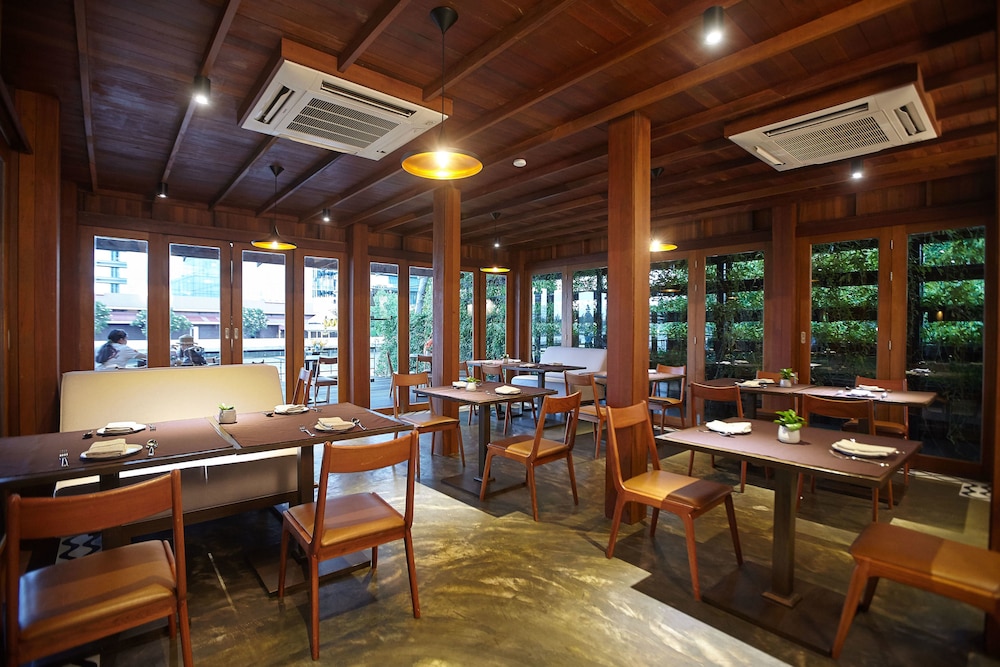 CHANN BANGKOK-NOI 33/50