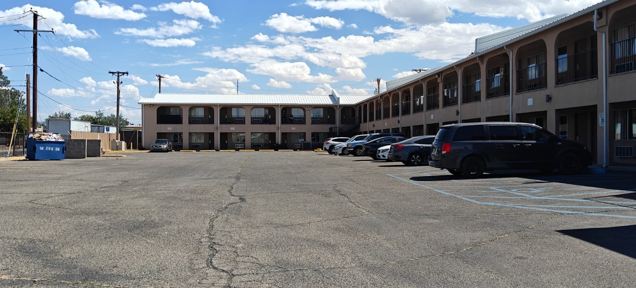 Albuquerque Inn Near Airport I 40 25/34