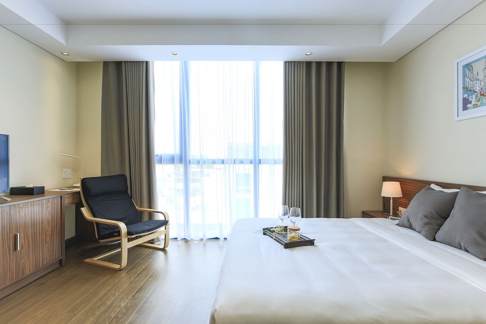 Aurora Serviced Apartments - Adults Only 6/39