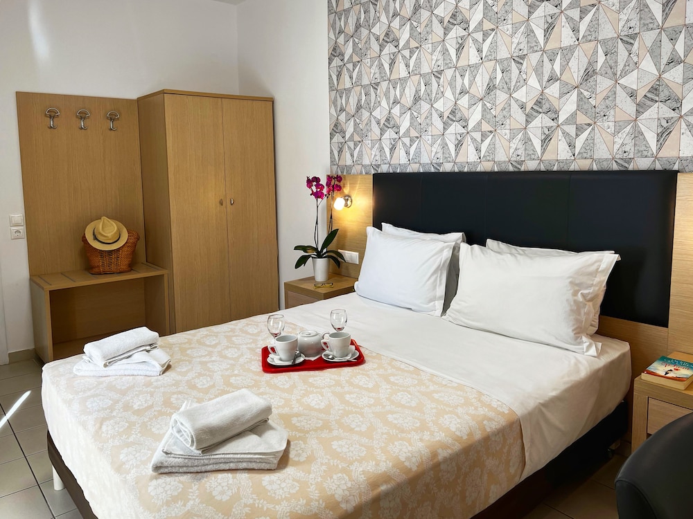 Caravel Apartment Hotel 10/44