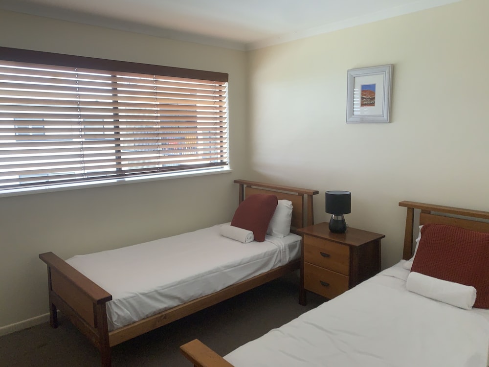 3 Bedrooms, Roof Top, Apartment, Double and Twin Beds