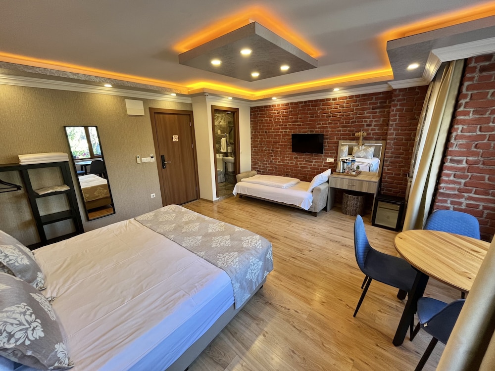 Meydan Suites 15/50