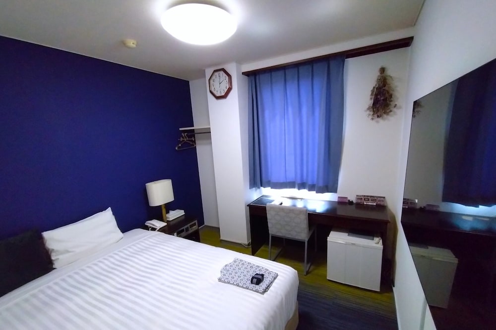 BASIC, DOUBLE BED