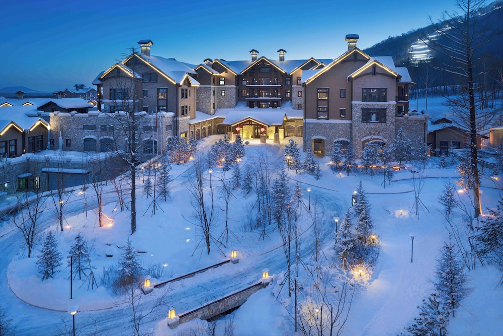Park Hyatt Changbaishan 54/55