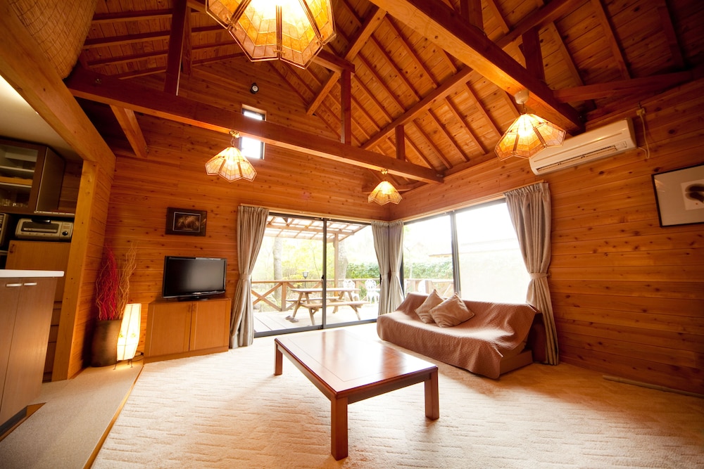 Cottage, 1 Double and 1 Single Bed, 2 Futon Beds, Kitchen, Yufuin Tsukahara Kogen Sanso Donguri (ex Sanso Donguri) 3/3