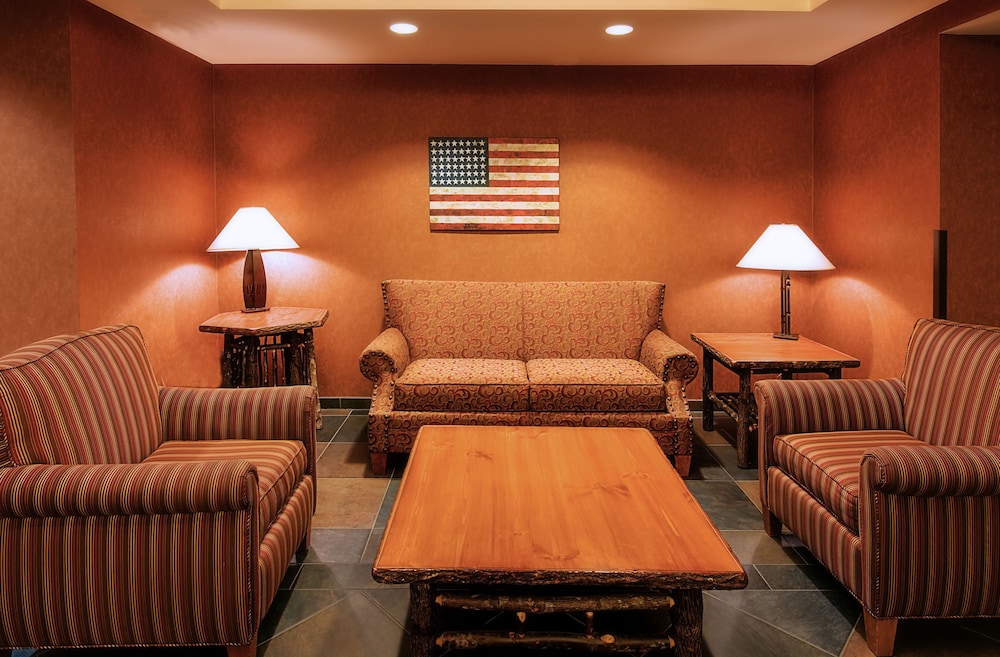Holiday Inn Express Sierra Vista 47/76