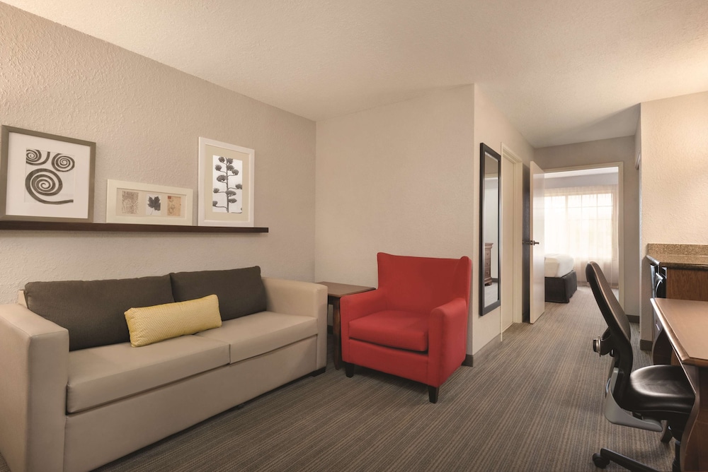 Country Inn Suites By Radisson Valparaiso In 19/28