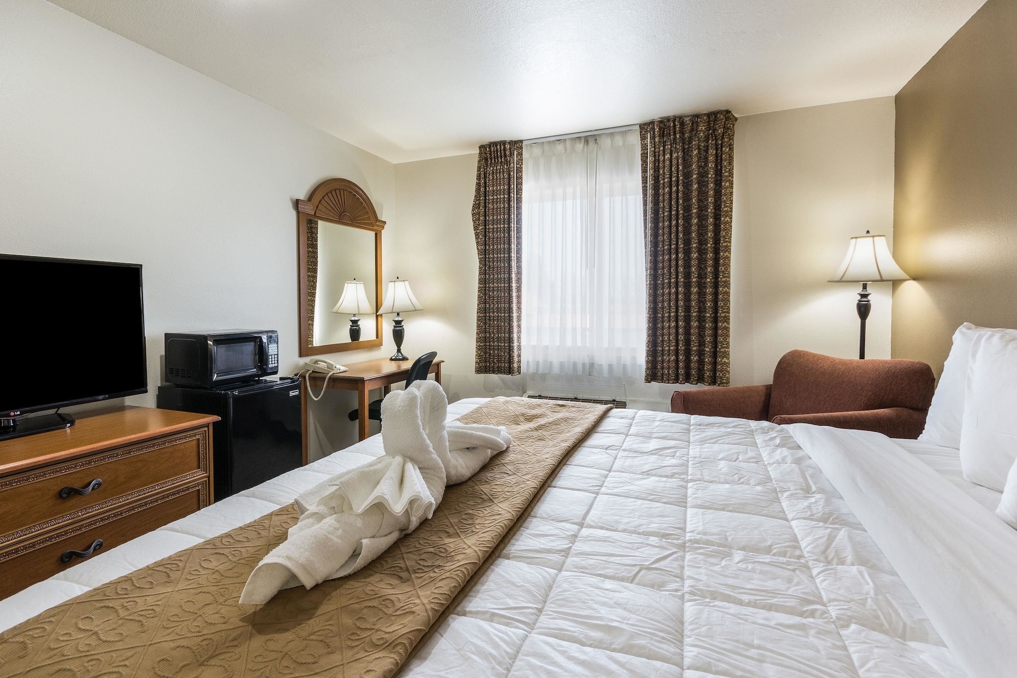 غرفة قياسية بسريرين كوين، Econo Lodge Livingston Gateway To Yellowstone 4/8