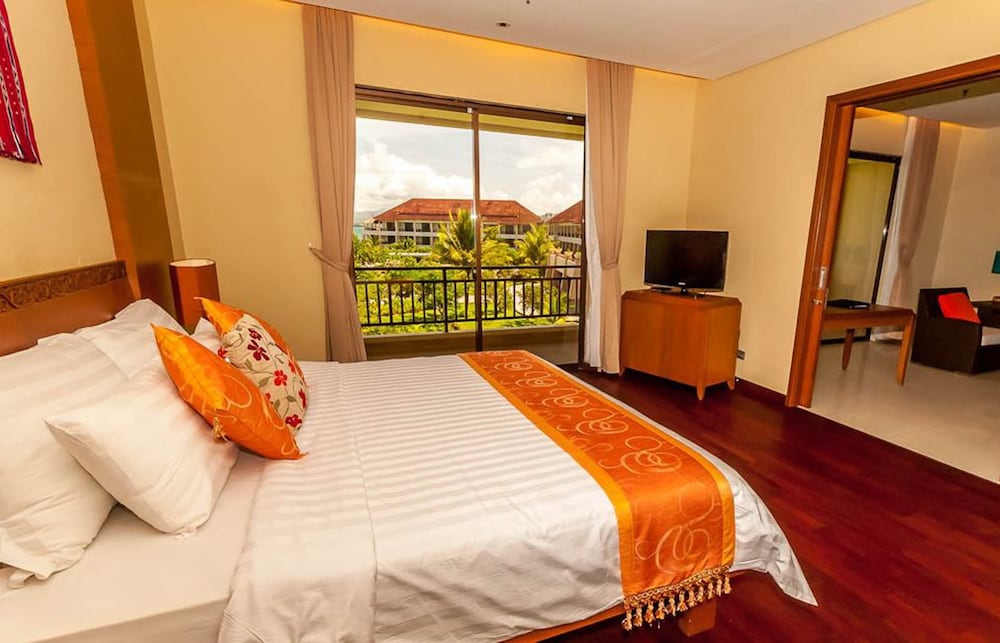 The Natsepa Resort Conference Center 17/44