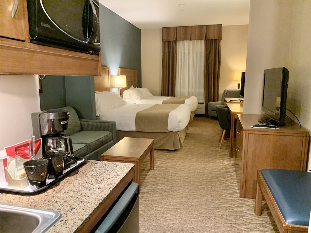 Sandman Hotel Suites Squamish 34/46