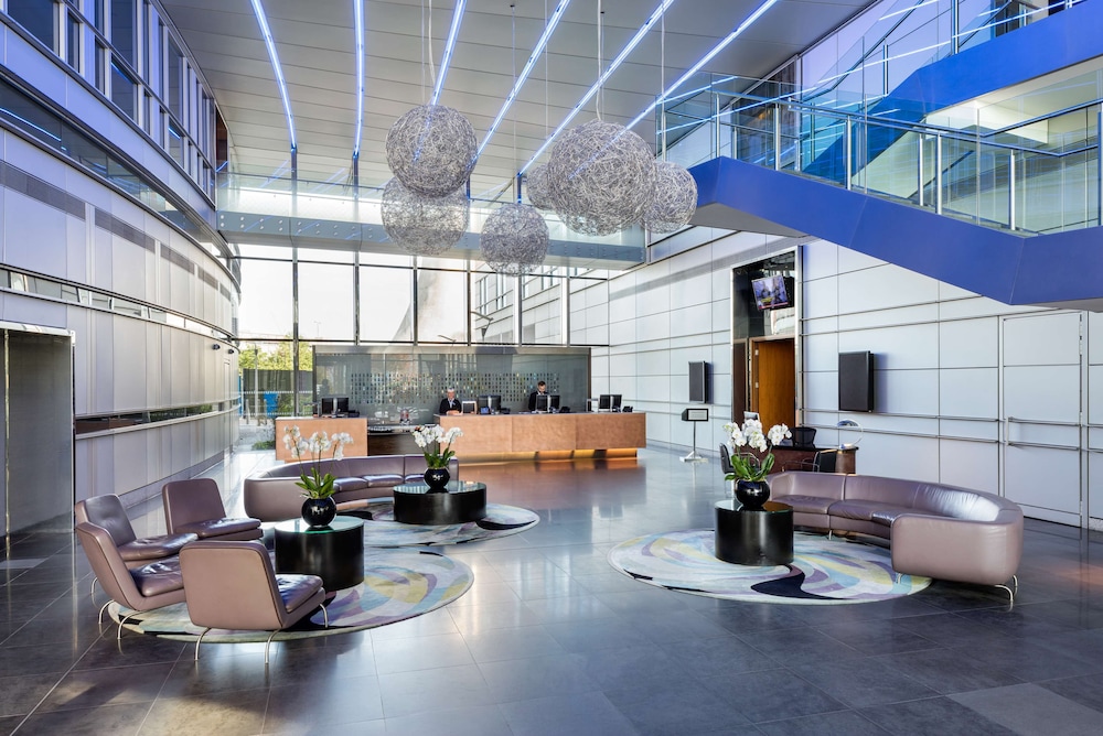 Radisson Blu Hotel, London Canary Wharf East 63/74