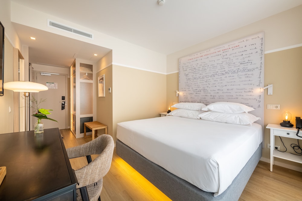Pestana Fisherman Village 24/72