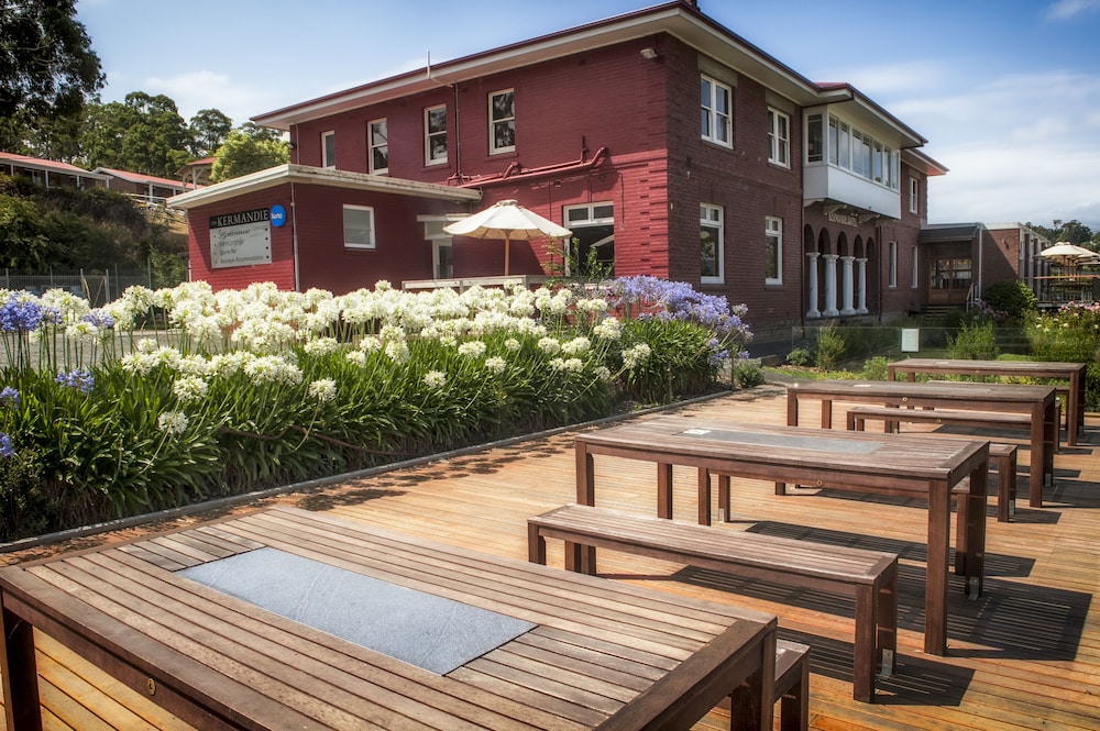 The Kermandie Hotel 36/54