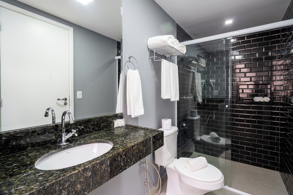 155 HOTEL 51/54