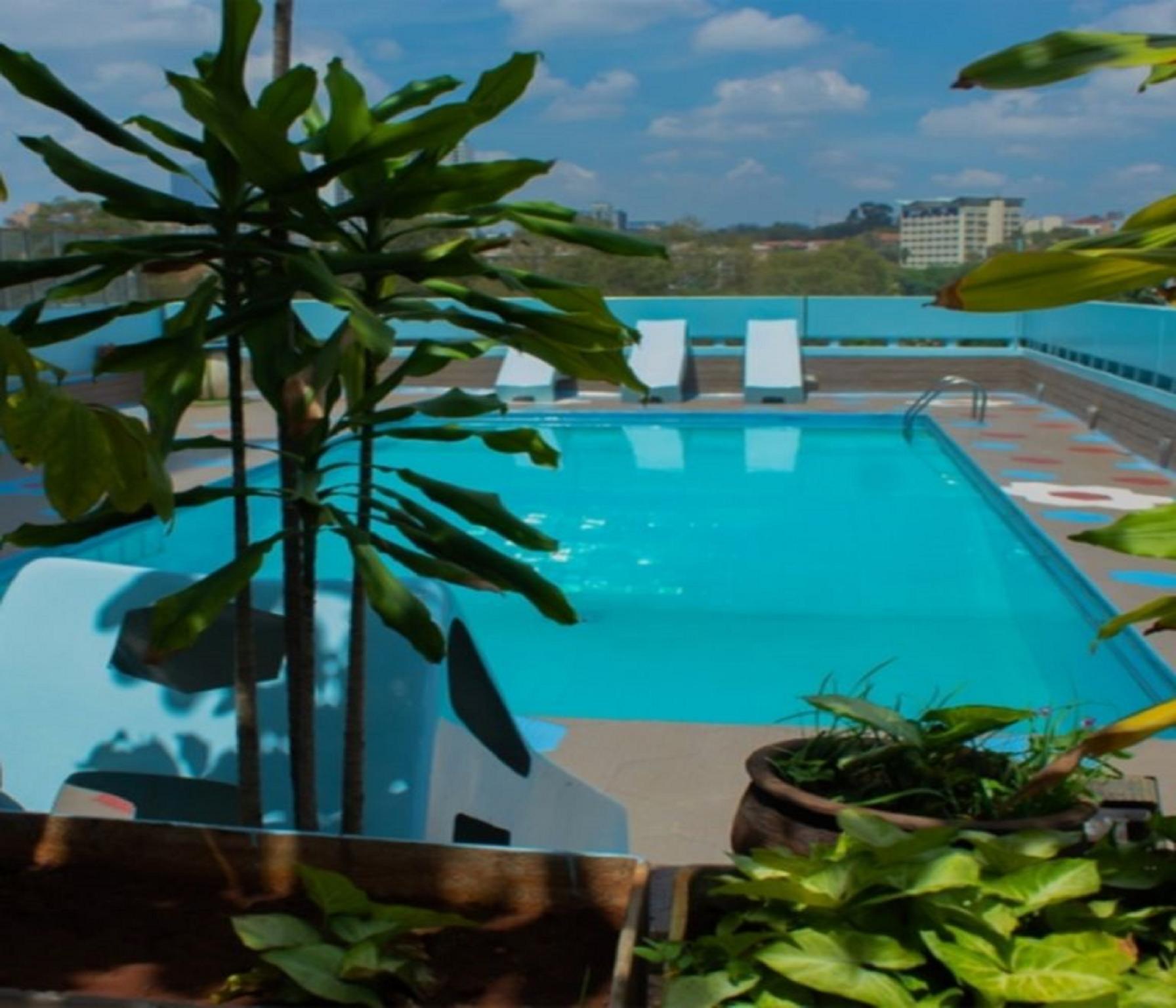 JAMBO CHESTER HOTEL AND SUITES 20/21