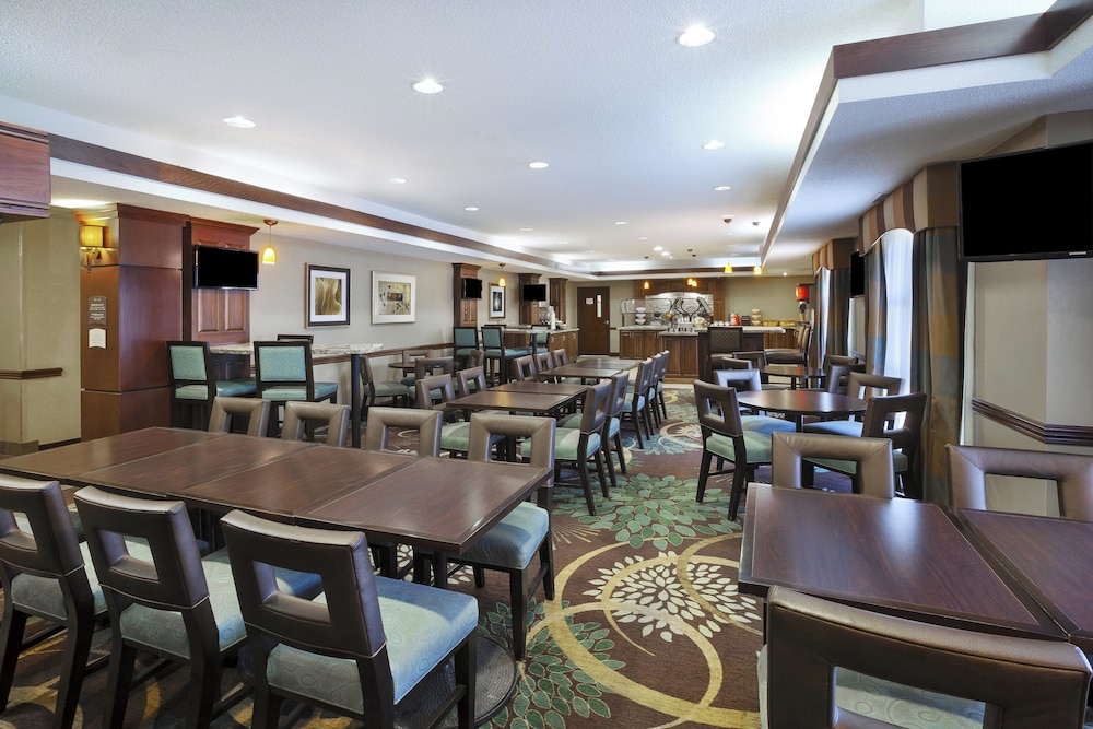 Staybridge Suites Columbia Hwy 63 I 70 35/50