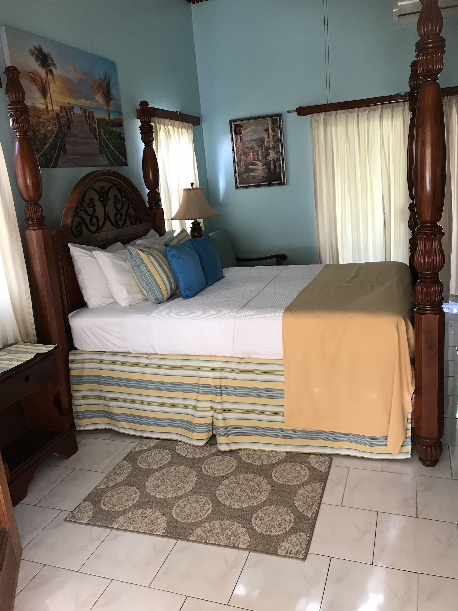 1 BEDROOM, APARTMENT, KITCHEN