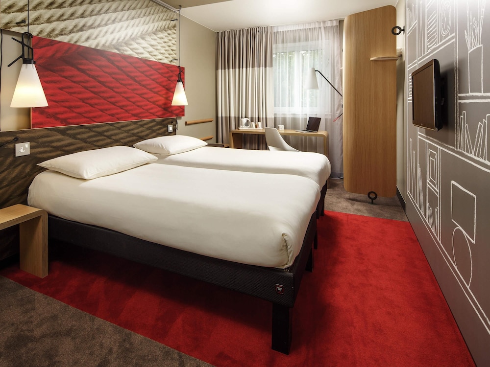 ROOM, TWIN BEDS, ACCESSIBLE