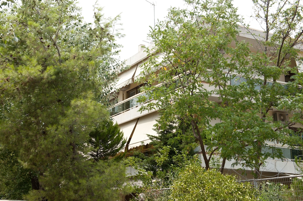 Urban Residence 44/50