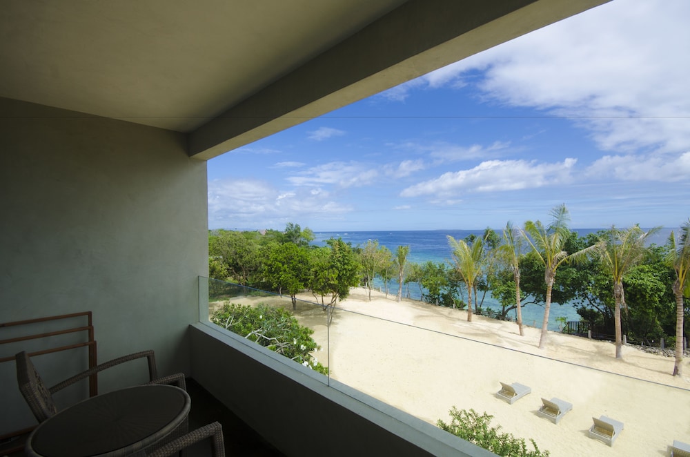Amorita Resort 37/75