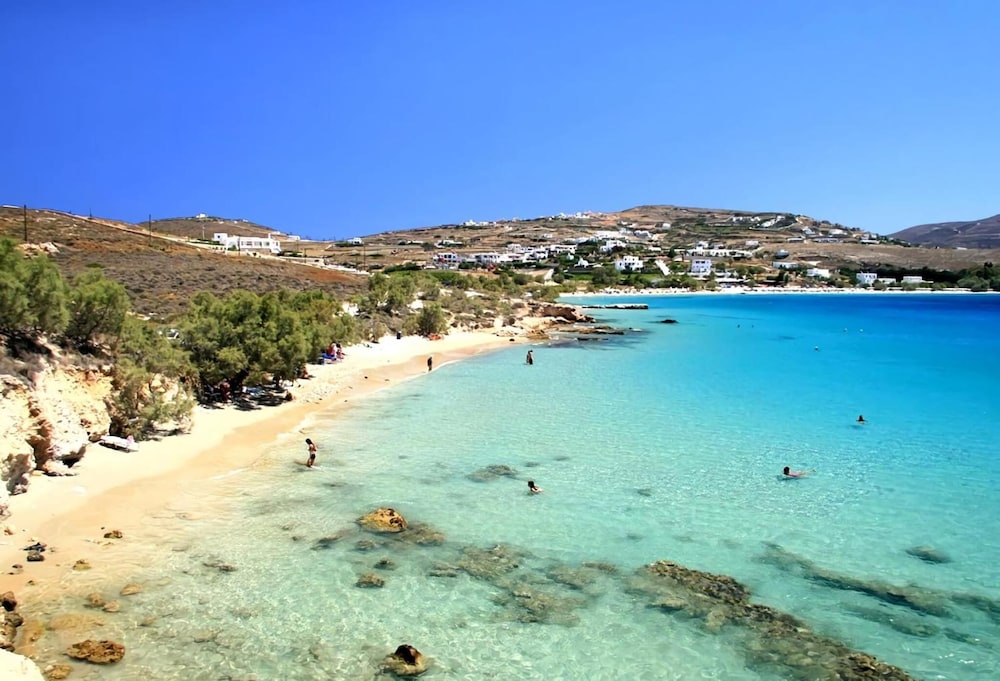 Omilos Beachfront House 42/59
