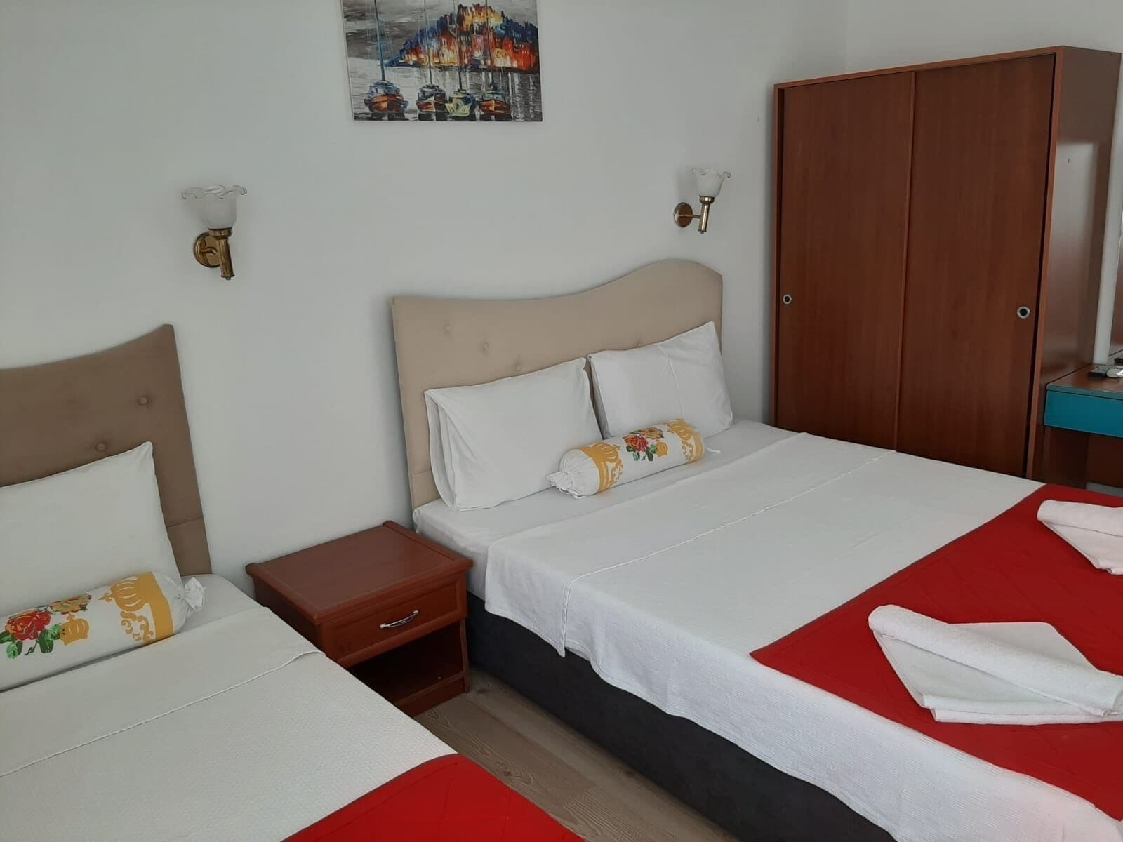 BASIC, TRIPLE, MULTIPLE BEDS, BEACH SIDE, BALCONY