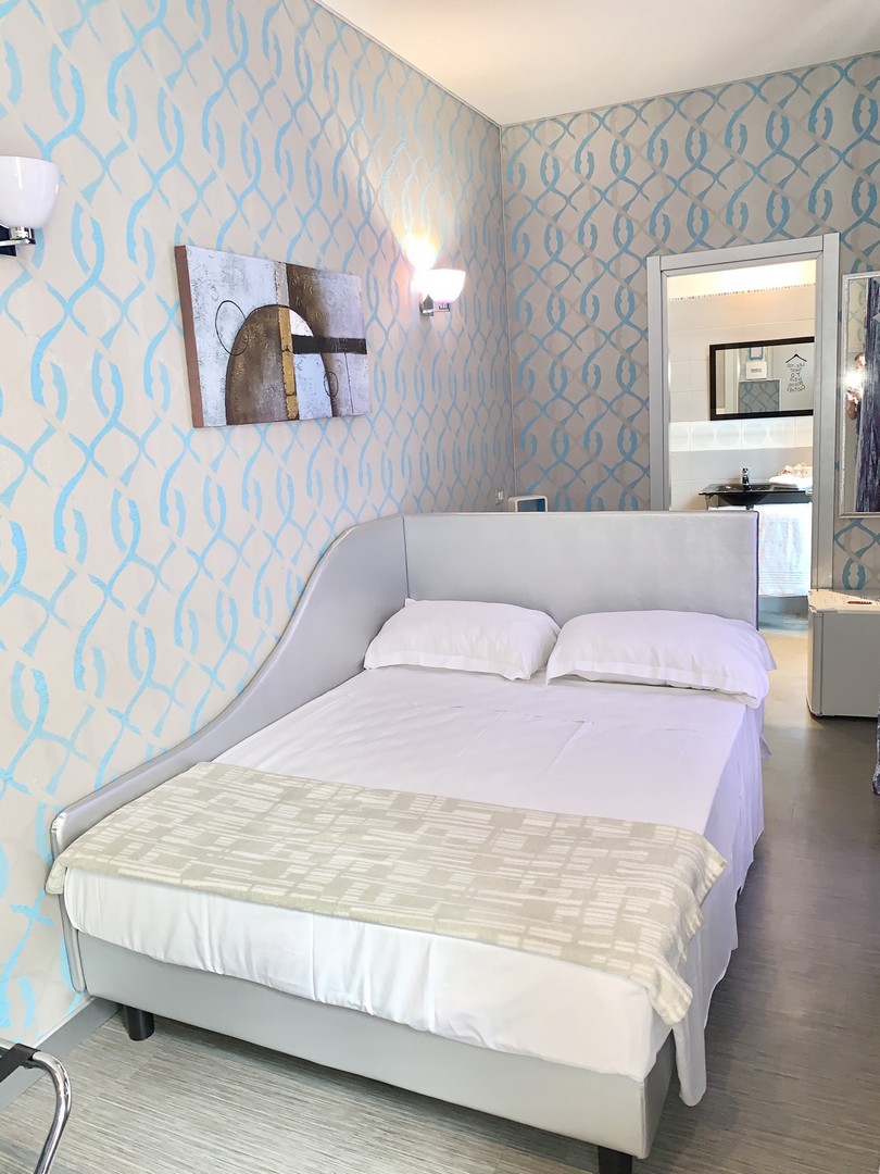Economy, Double Bed