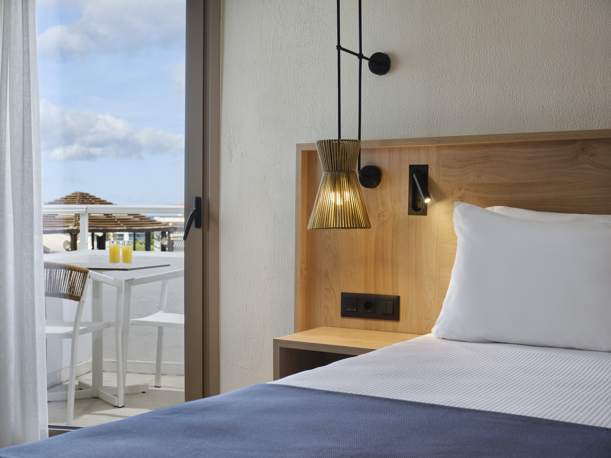 غرفة بسرير مزدوج بإطلالة على البحر، Atlantica Ocean Beach Resort 2/5