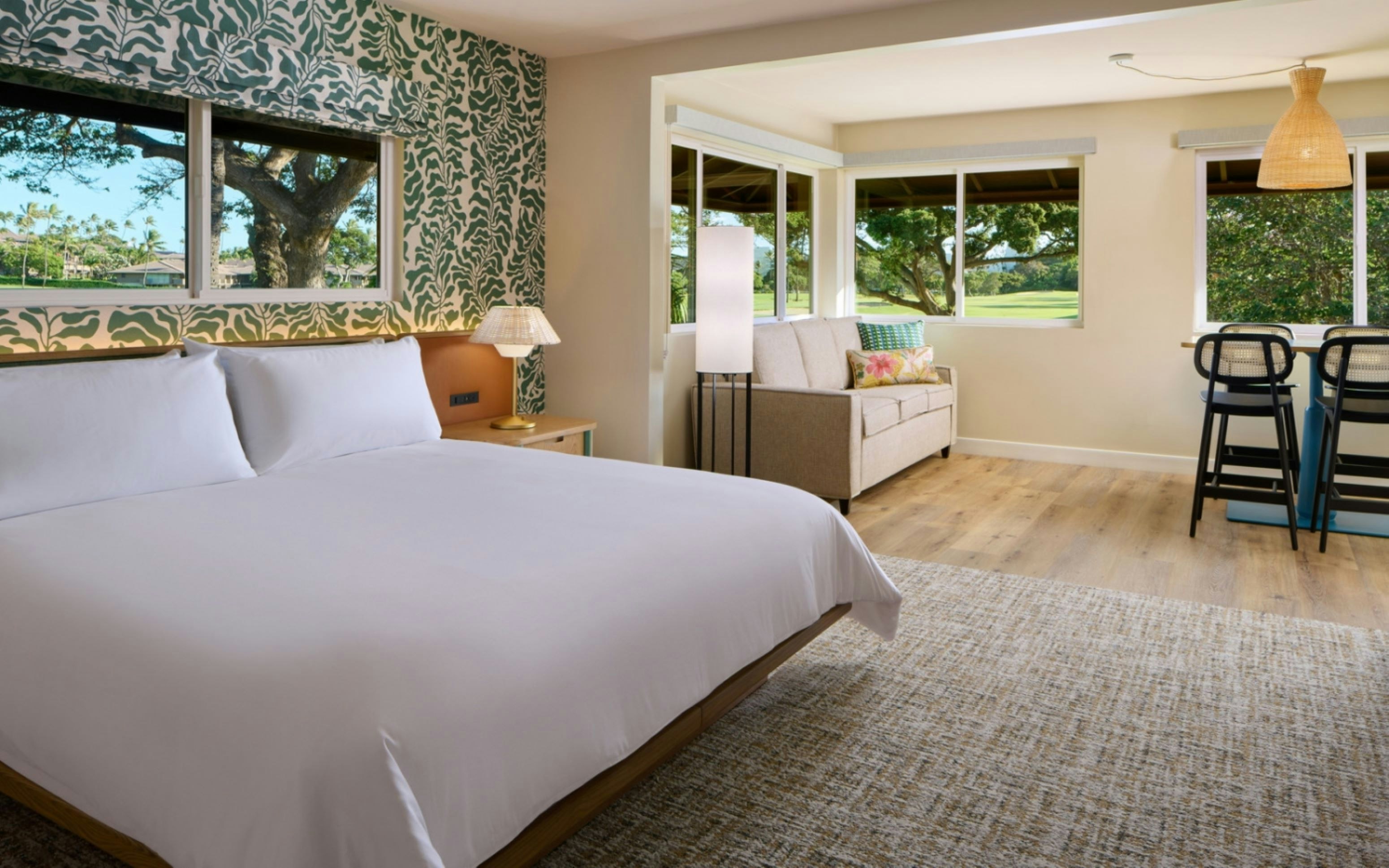 Royal Lahaina Resort and Bungalows 15/50